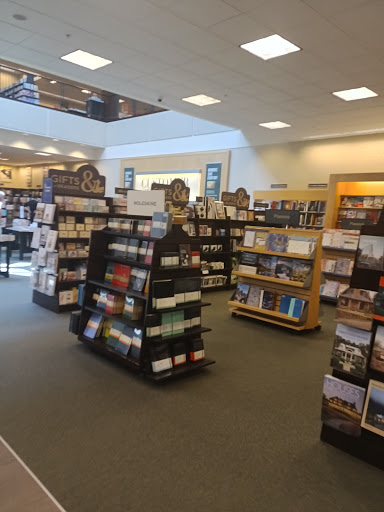 Book Store «Barnes & Noble», reviews and photos, 297 Oakbrook Center, Oak Brook, IL 60523, USA