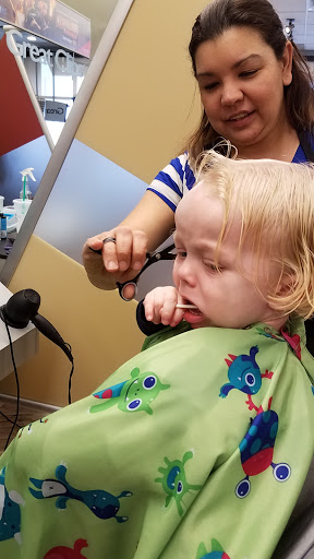 Hair Salon «Great Clips», reviews and photos, 124 Pricedale Rd, Belle Vernon, PA 15012, USA