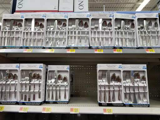 Department Store «Walmart Supercenter», reviews and photos, 6170 Saginaw Rd, Grand Blanc, MI 48439, USA