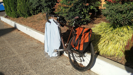 Dry Cleaner «5 Star Cleaners», reviews and photos, 2209 SE Hawthorne Blvd, Portland, OR 97214, USA