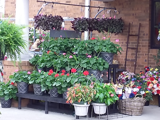 Florist «Flowerama», reviews and photos, 7584 Pearl Rd, Cleveland, OH 44130, USA