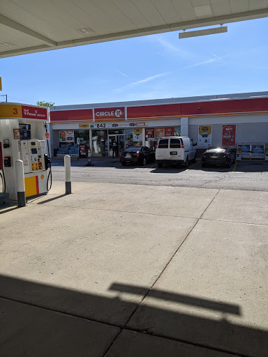 Gas Station «Circle K», reviews and photos, 1421 N Bridge St, Yorkville, IL 60560, USA
