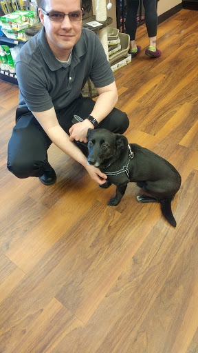 Pet Store «Pet Valu», reviews and photos, 2360 Lakewood Rd, Toms River, NJ 08755, USA