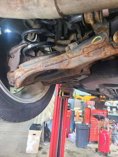 Nissan Dealer «West Herr Nissan of Orchard Park», reviews and photos, 3580 Southwestern Blvd, Orchard Park, NY 14127, USA