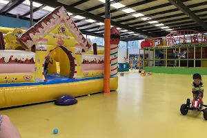 Popking Kids Indoor Playground image