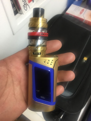 Vaporizer Store «Chasing Vapes E-Cigs & Lounge», reviews and photos, 1206 E Main St #110, Allen, TX 75002, USA