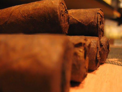 Tobacco Shop «Tinder Box Collierville», reviews and photos, 3615 S Houston Levee Rd, Collierville, TN 38017, USA