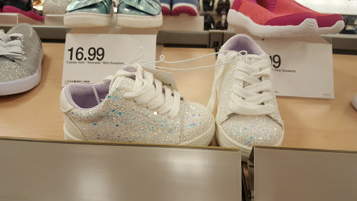 Department Store «Target», reviews and photos, 191 Market St, Winchester, VA 22603, USA