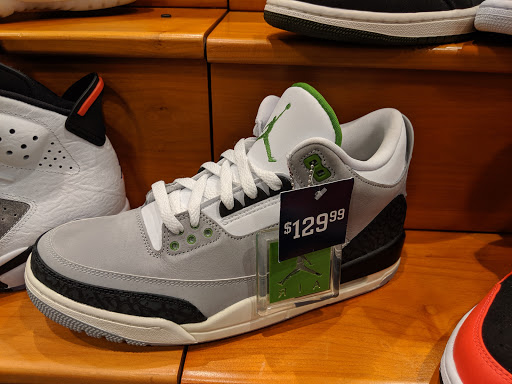 Shoe Store «Champs Sports», reviews and photos, 18813 East 39th St S, Independence, MO 64057, USA