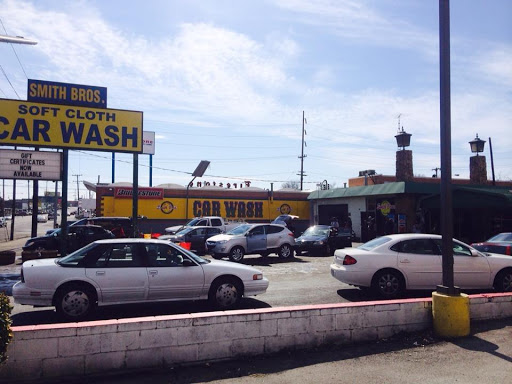 Smith Brothers Car Wash en Madison