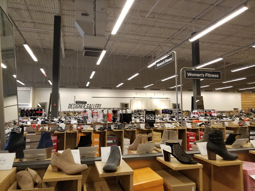 Shoe Store «DSW Designer Shoe Warehouse», reviews and photos, 300 Commons Way, Bridgewater, NJ 08807, USA