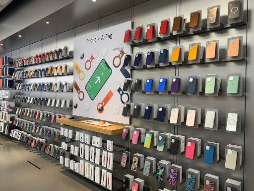 Computer Store «Apple Short Pump Town Center», reviews and photos, 11800 W Broad St, Henrico, VA 23233, USA