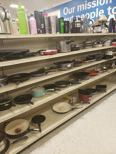 Donations Center «Goodwill of North Georgia: Roswell Store and Donation Center», reviews and photos