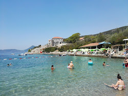 Φωτογραφία του Mirishta beach με ένας μικρός κόλπος