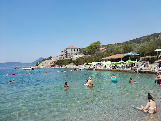 Mirishta beach