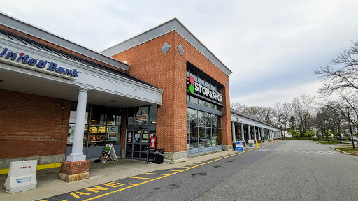 Grocery Store «Super Stop & Shop», reviews and photos, 1095 Kennedy Rd #619, Windsor, CT 06095, USA