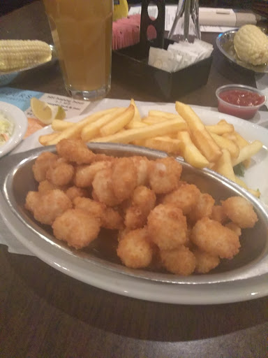 Shopping Mall «Ravenwood Shopping Center», reviews and photos, 910 Taylor Ave, Towson, MD 21286, USA