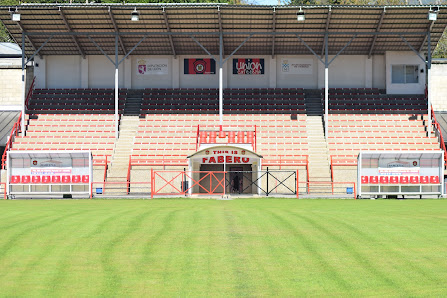 Estadio Municipal de Fabero C. Trobanal, s/n, 24420 Fabero, León, España