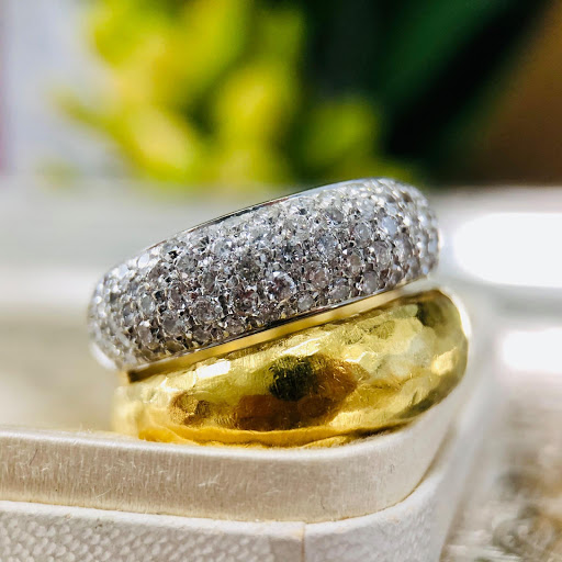 Pawn Shop «Money & More», reviews and photos, 1025 S Riverside Dr, Iowa City, IA 52246, USA