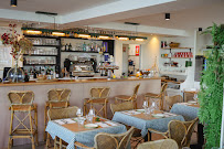 Photos du propriétaire du Restaurant Le comptoir du Beau Rivage à Luc-sur-Mer - n°3