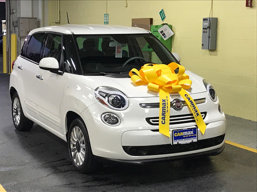 Used Car Dealer «CarMax», reviews and photos, 3320 Odyssey Ct, Naperville, IL 60563, USA