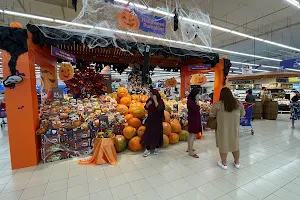 Carrefour Hypermarket image