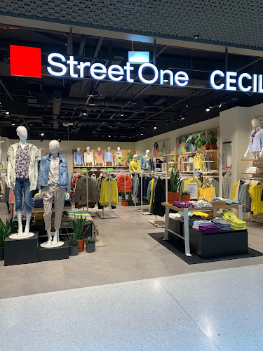 Street One Cecil Store - Bekleidungsgeschäft