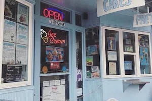 Iceburg's Ice Cream image