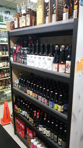 Grocery Store «La Riviera Market and Spirits», reviews and photos, 9331 La Riviera Dr, Sacramento, CA 95826, USA