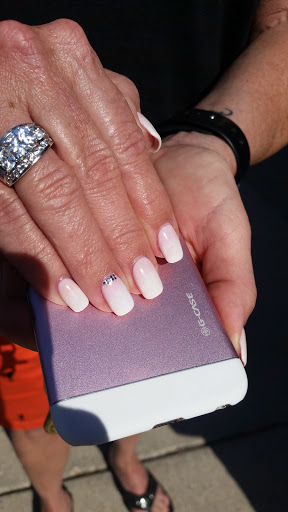 Beauty Salon «Fringe Salon», reviews and photos, 8070 Morgan Cir S, Minneapolis, MN 55431, USA