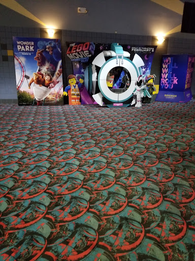 Movie Theater «MJR Waterford Digital Cinema 16», reviews and photos, 7501 Highland Rd, Waterford Twp, MI 48327, USA