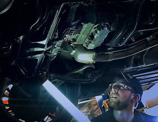 Auto Repair Shop «Meineke Car Care Center», reviews and photos, 425 E Dave Ward Dr, Conway, AR 72032, USA