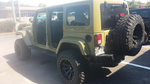 Auto Repair Shop «Motofix Auto and Transmission Repair», reviews and photos, 1044 S Riverside Dr, Clarksville, TN 37040, USA