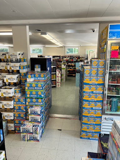 Liquor Store «Seahorse Wine & Spirits», reviews and photos, 59 County Rd, Mattapoisett, MA 02739, USA