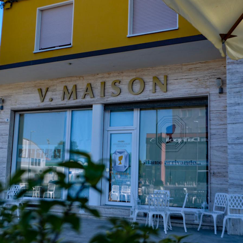 V. Maison Studio Parrucchieri