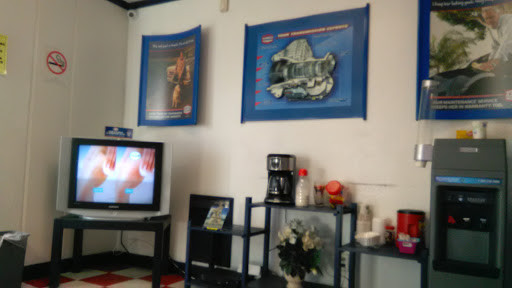 Transmission Shop «AAMCO Transmissions & Total Car Care», reviews and photos, 7571 Chapman Ave, Garden Grove, CA 92841, USA