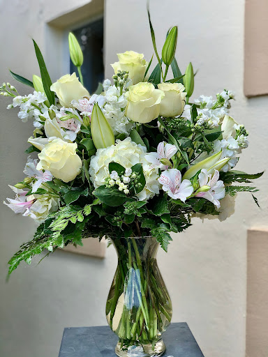 Florist «Enchantment Florist», reviews and photos, 1418 S Andrews Ave, Fort Lauderdale, FL 33316, USA