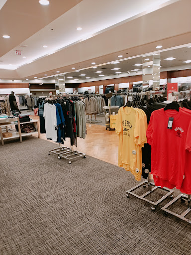 Shopping Mall «Stamford Town Center», reviews and photos, 100 Greyrock Pl, Stamford, CT 06901, USA