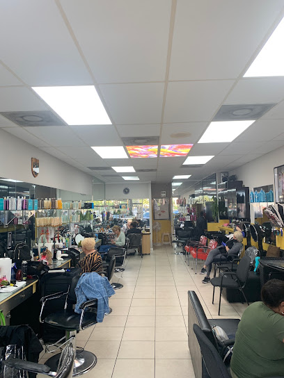 Haircachet Studio Unisex Salon
