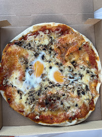 Plats et boissons du Pizzeria Le Kiosque à Pizzas - ARGENTAT à Argentat-sur-Dordogne - n°3