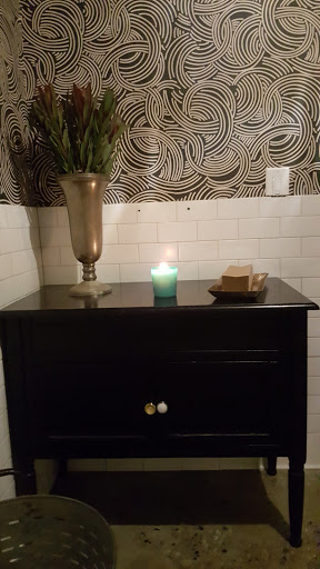 Bar «Esters Wine Shop & Bar», reviews and photos, 1314 7th St, Santa Monica, CA 90405, USA