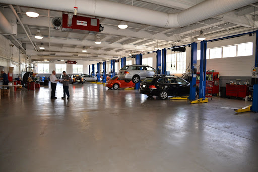 Volkswagen Dealer «Scott Volkswagen», reviews and photos, 777 Taunton Ave, East Providence, RI 02914, USA