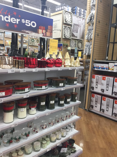 Bed Bath & Beyond