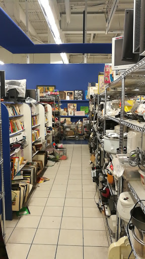 Thrift Store «Goodwill Industries Store & Donation Center», reviews and photos, 28 Joyce Rd, New Rochelle, NY 10801, USA