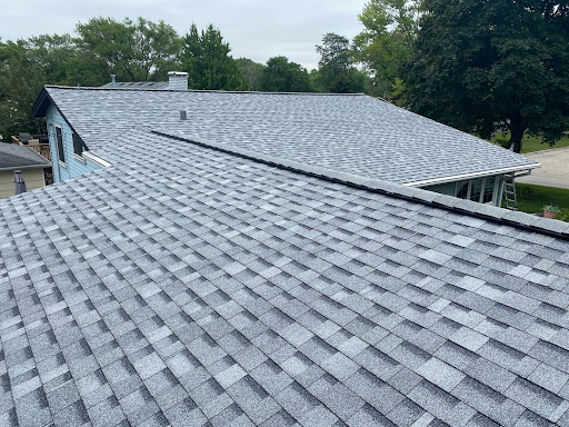 Roofing Contractor «Baltic Exteriors Inc.», reviews and photos, 202 Stephen St, Lemont, IL 60439, USA