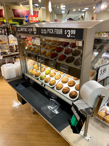 Grocery Store «Stop & Shop», reviews and photos, 60 Wall St, Huntington, NY 11743, USA