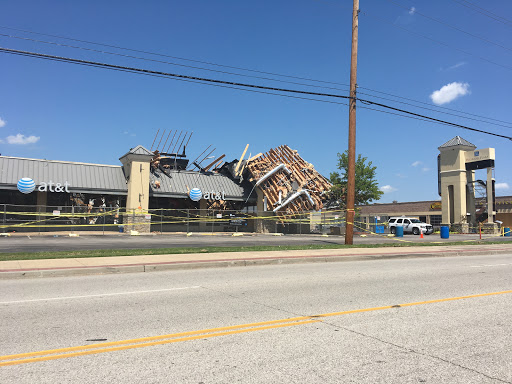 Shopping Mall «Southroads Shopping Center», reviews and photos, 5211 E 41st St, Tulsa, OK 74135, USA