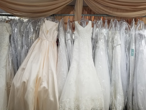 Bridal Shop «Hem and Her Bridal», reviews and photos, 4004 N Stone Ave, Tucson, AZ 85705, USA