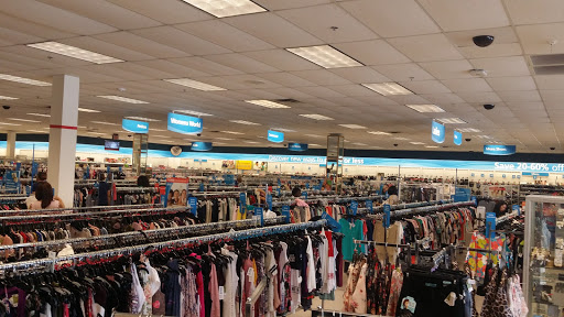 Clothing Store «Ross Dress for Less», reviews and photos, 4646 S Cooper St, Arlington, TX 76017, USA