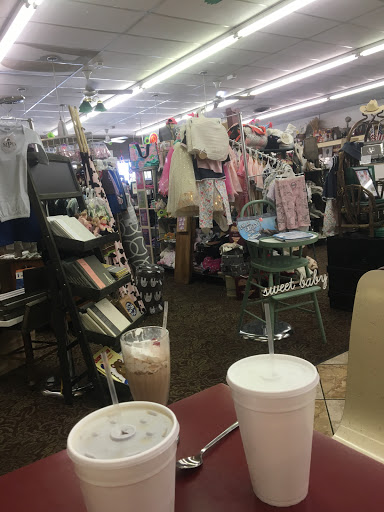 Hamburger Restaurant «Owl Drug Store», reviews and photos, 312 S Commercial Ave, Coleman, TX 76834, USA